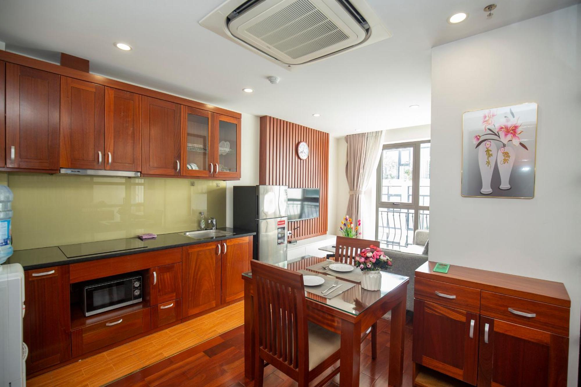 האנוי Sumitomo10 Apartment - Lane 12 Dao Tan Street מראה חיצוני תמונה